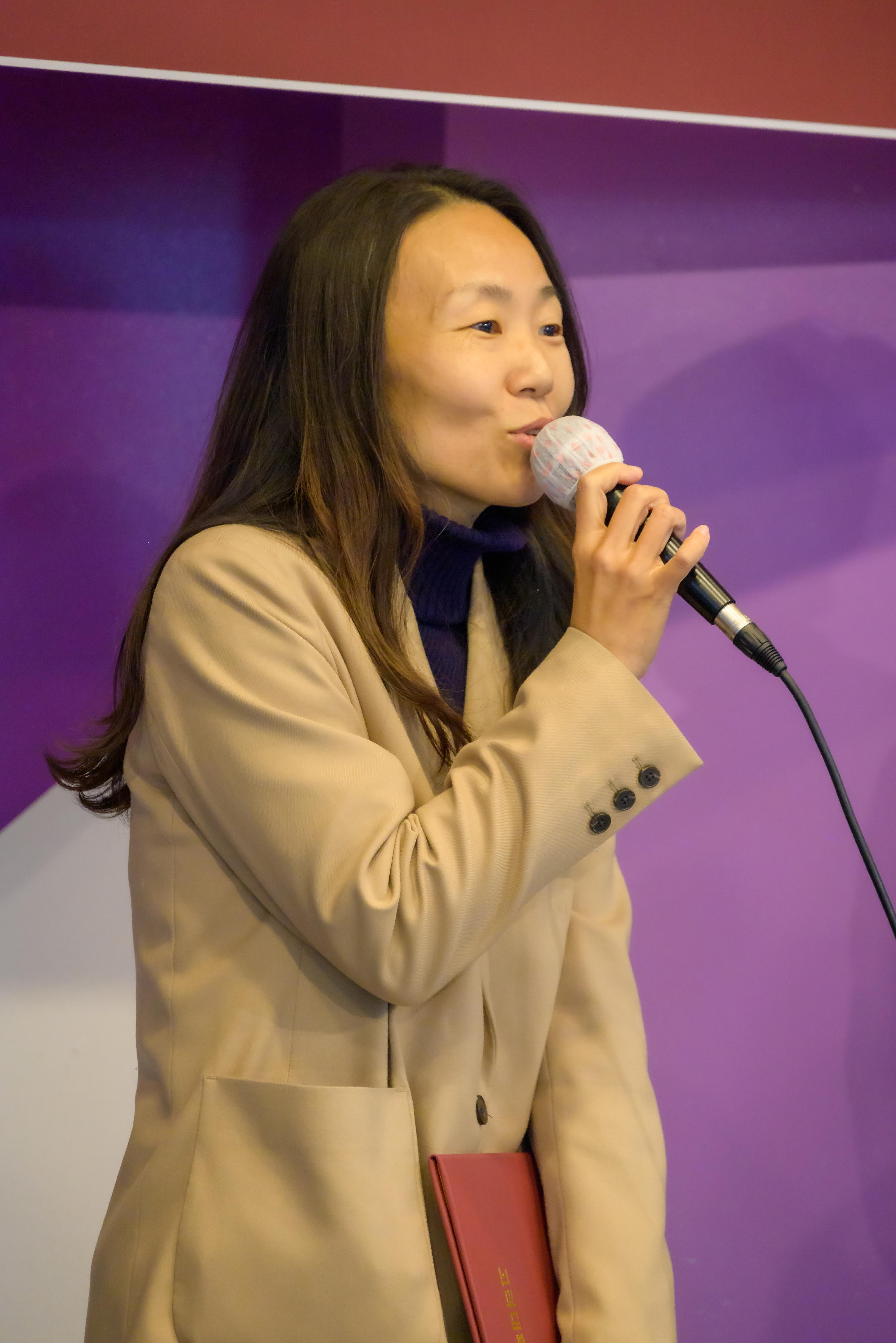 9db458399926995.jpg